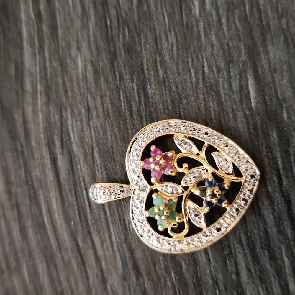 Pendant CZ Heart filigree w/ peridot, ruby, and sapphire stones 925